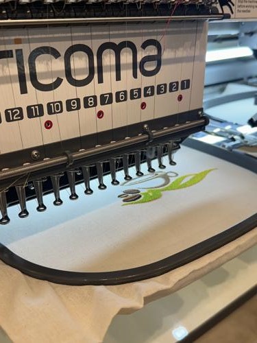 Detalhe de bordado profissional